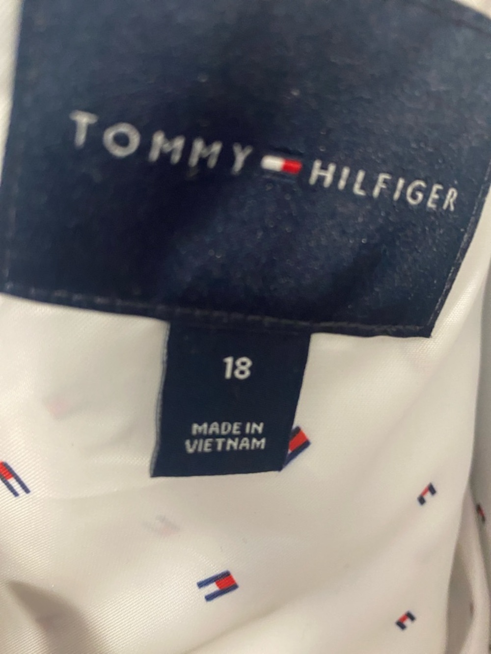 Tommy Hilfiger Navy Sport Coat with Pocket Square - Picture 2 of 9